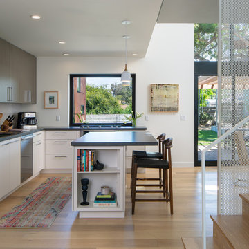 Bay Park Modern House
