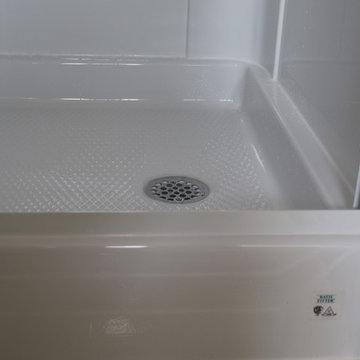 Tub Replacement with Seating and Loft Ceiling