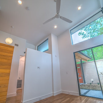 8612 Redondo, Dallas TX