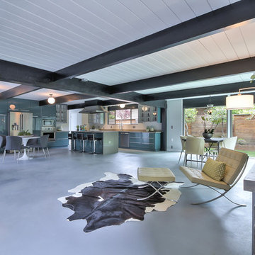 Updated Eichler with Modern Flare