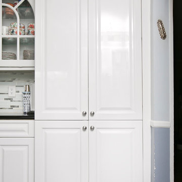 Kitchen & Closet Organization -- Lawrence, New York