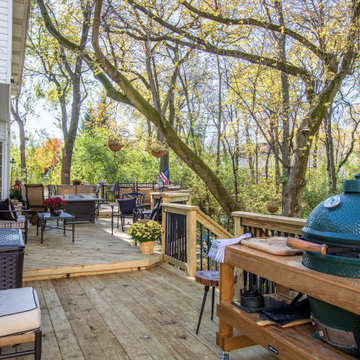 Pressure Treated Tri-Level Deck with Deckorator Balusters
