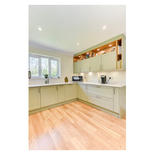 Classic British Kitchen in Ashington, West Sussex - Contemporary ...