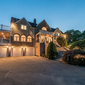 Entertaining House