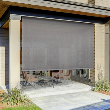 Cordless Outdoor Sun Shades (PVC - PVC Coated Polyester Fabric)