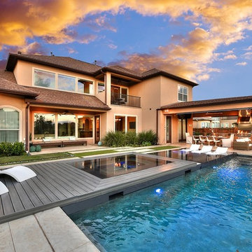 Beautiful Swimming Pool in Katy Texas