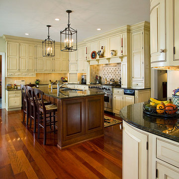 Kitchens & Dining Areas