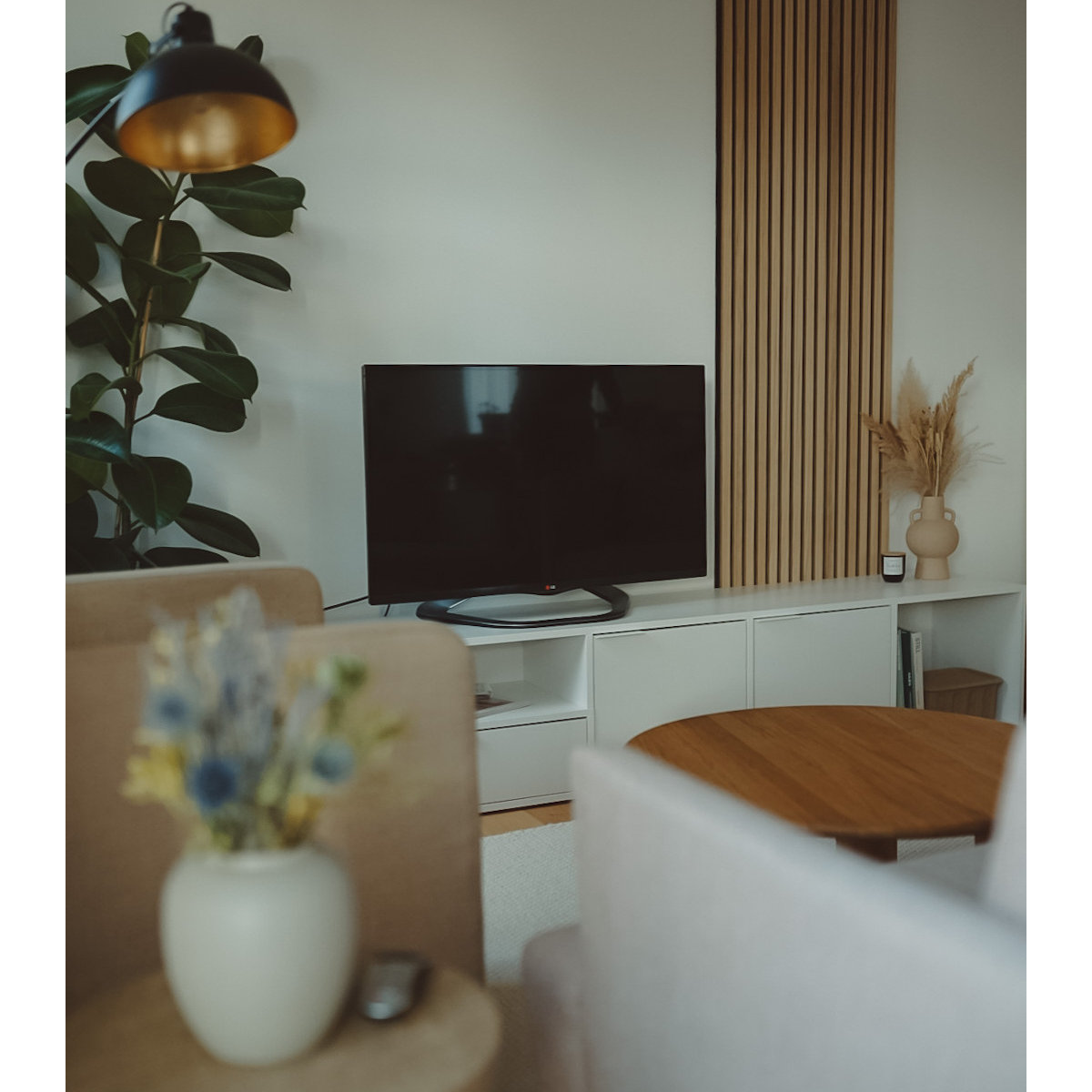 Appt. 09: Wohnzimmer | Scandinavisch und modern