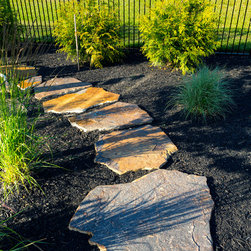 Irregular Flagstone Steppers - Landscaping Stones And Pavers