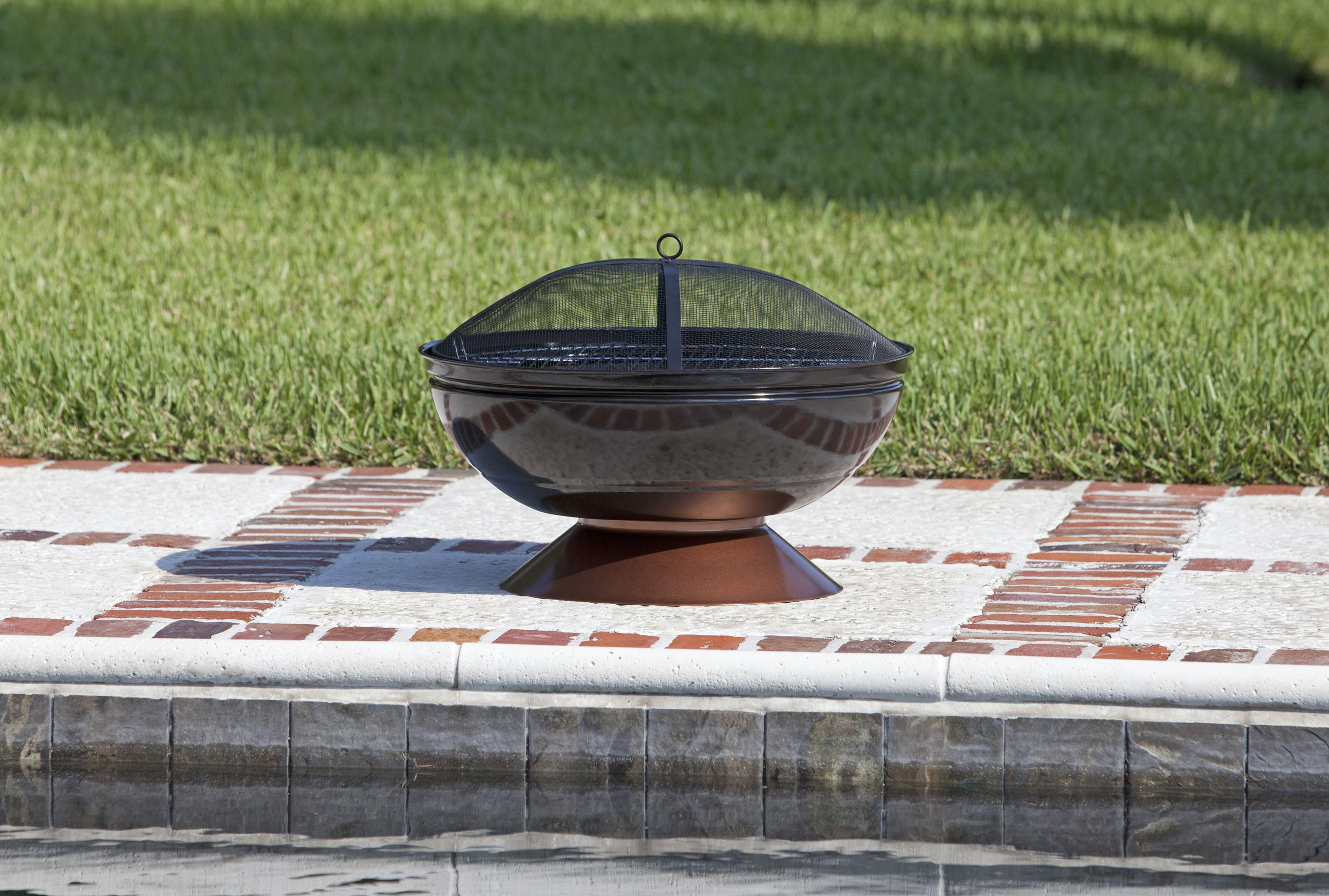 Degano Round Fire Pit - Traditional - Fire Pits - by Buildcom | Houzz