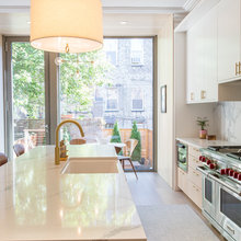 Kitchen brownstone