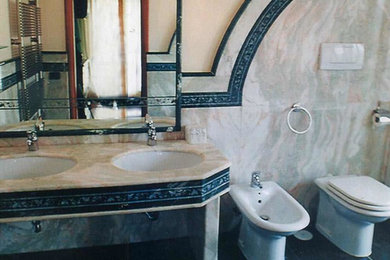 Photo of a modern bathroom in Rome.