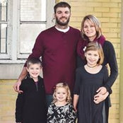 Sandi Kidwell's photo