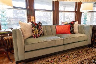 Inspiration for a timeless living room remodel in Chicago