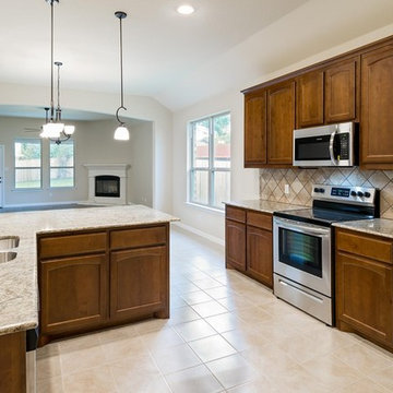 Traditional Kitchen Remodeling in Lomita, CA