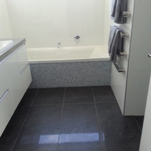 Val's Bathroom