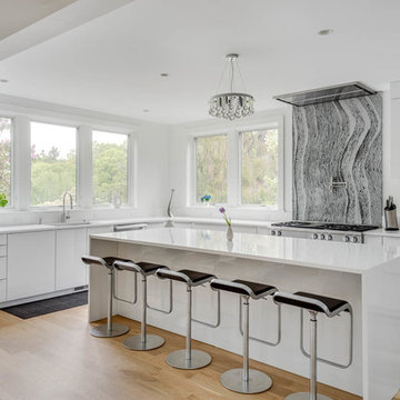 White Cliff & Roxwell Cambria Quartz Kitchen (Mitered Waterfall Island)