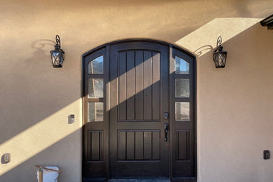 Entryway - southwestern entryway idea in Albuquerque