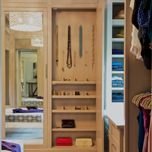 Walk In Closet