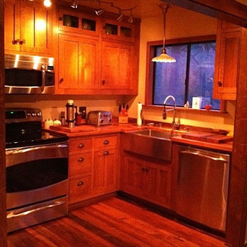Rustic Northern California Kitchen and Bathroom Remodel