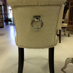 Showroom - Armchairs And Accent Chairs