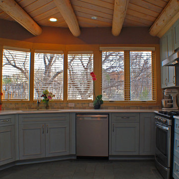 A Serene Southwest Kitchen