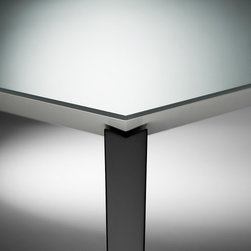 Ancora Bacher - Dining Tables