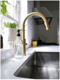 Mixing brass faucet with undermounted stainless steel sink?