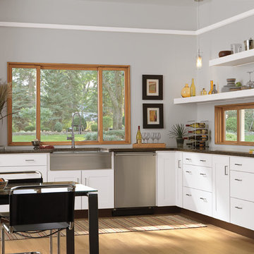 Marvin Ultimate Glider Kitchen Farmhouse Yard