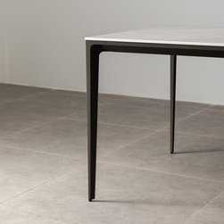 Minimalist Table &ndash; Innovation S - Sicily Grey - Dining Tables