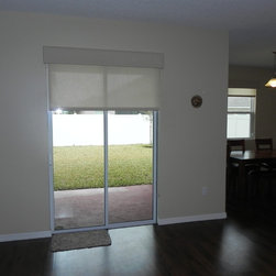 Roller Shades in Winter Garden - Roller Shades