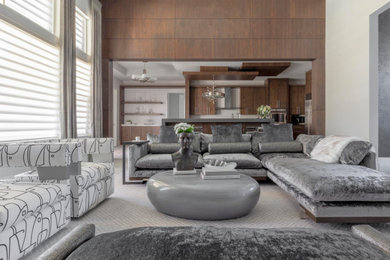 Example of a transitional living room design in Orange County