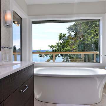 Estate on the Bay