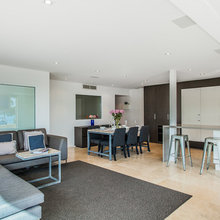 Similiar floor tile
