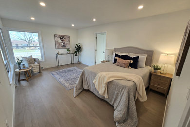 Bedroom photo in Milwaukee
