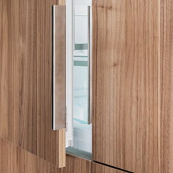 Delta Lip Pulls - Stainless Steel - Cabinet And Drawer Handle Pulls