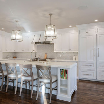 Transitional White Ladue Kitchen