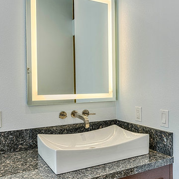 Modern Bathroom