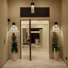 Front Porch/Entry