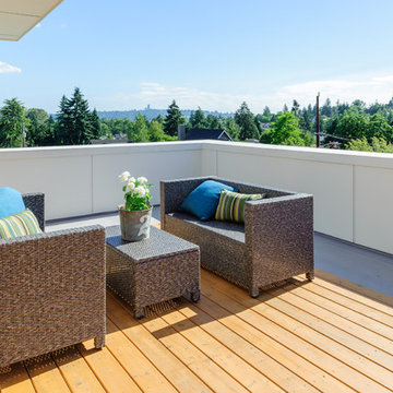 Hawthorne Hills Modern House Private Master Suite Deck