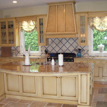 Arlington Eased Daugherty Kitchen