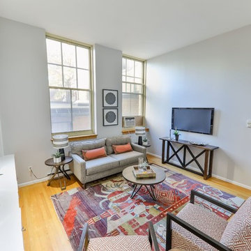 350 W. 4th St