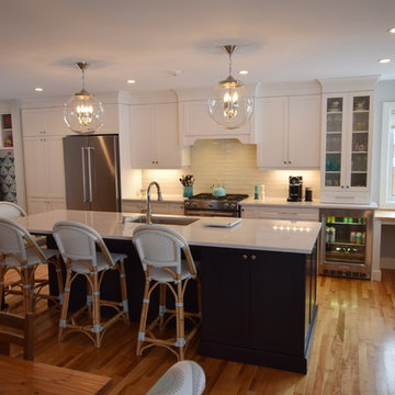 Transitional Kitchen in Ottawa, Ontario