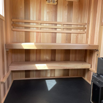 Mobile Sauna With Changing Room