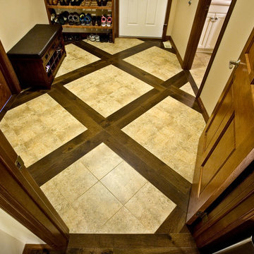 Diagonal floor pattern in mudroom