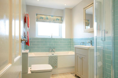 Inspiration for a modern bathroom remodel in Hertfordshire