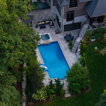 Custom Swimming Pool & Luxury Landscape Design in Mississauga