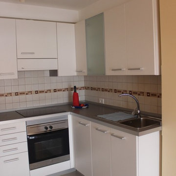 SE VENDE SEGUNDO PISO CON DOS DORMITORIOS Y ESPECTACULARES VISTAS AL MAR