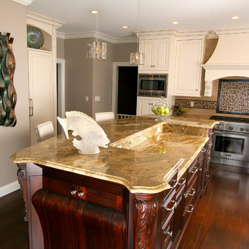 Eye Catching Kitchen Island