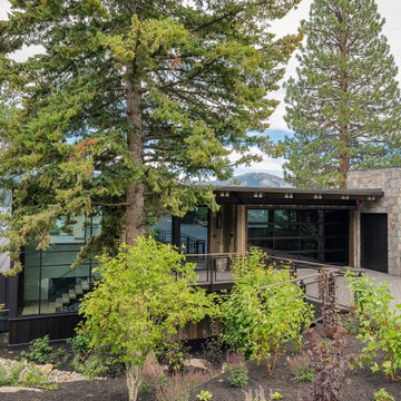Crystal Bay Scandinavian Lake House Exterior
